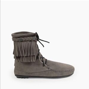 Minnetonka moccasin gray fringe tramper bootie